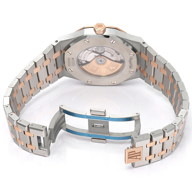 オーデマピゲ ロイヤルオーク 15400SR.OO.1220SR.01 未使用 メンズ